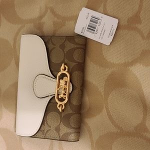 NWT Coach JADE MEDIUM ENVELOPE WALLET IN SIGNATURE CANVAS